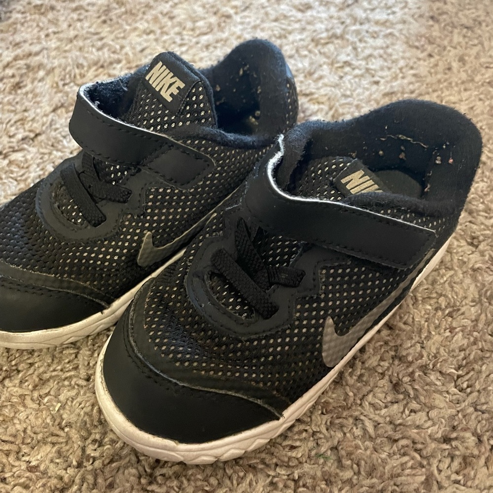 Nike Velcro shoes size 8c